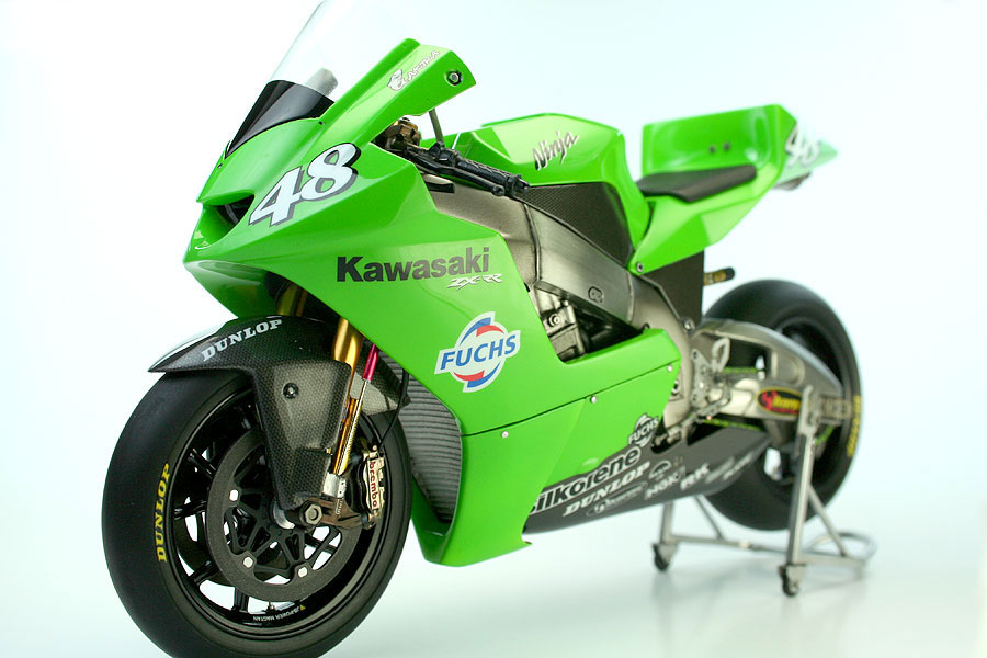 Racing Scale Models: Kawasaki ZX-RR A.Yanagawa 2002 by Nekopanchi